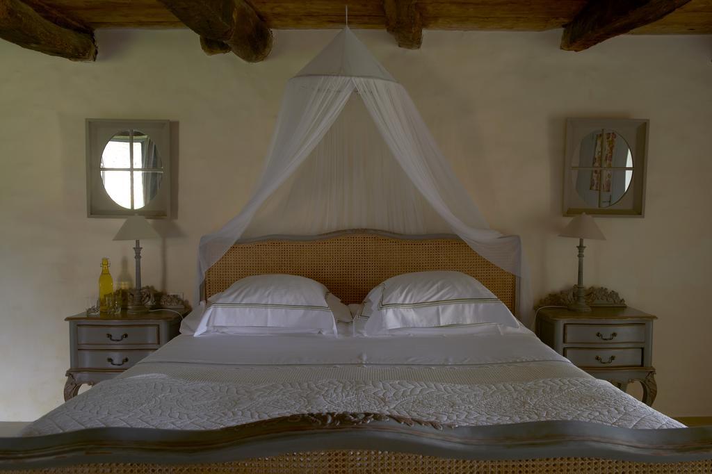 Mas De Garrigue Bed & Breakfast Calvignac Rom bilde