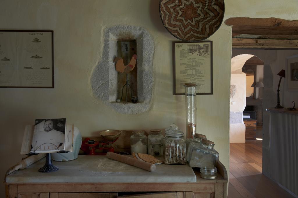 Mas De Garrigue Bed & Breakfast Calvignac Eksteriør bilde