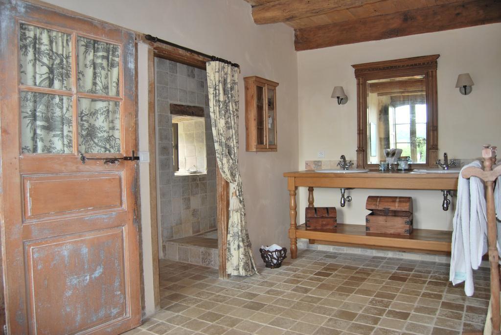 Mas De Garrigue Bed & Breakfast Calvignac Rom bilde
