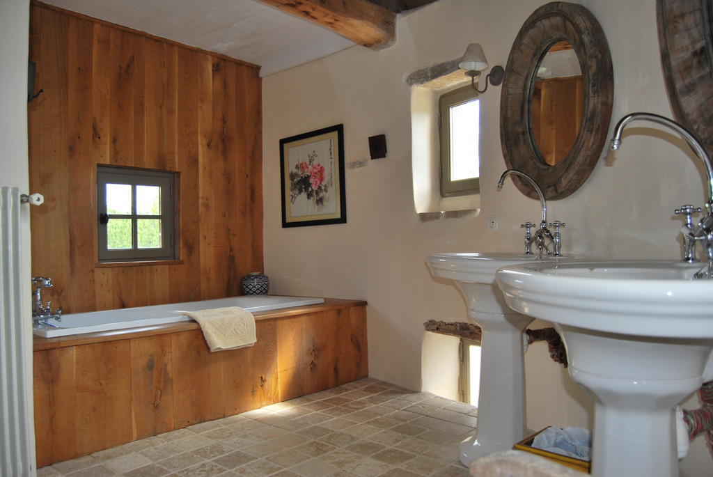 Mas De Garrigue Bed & Breakfast Calvignac Eksteriør bilde