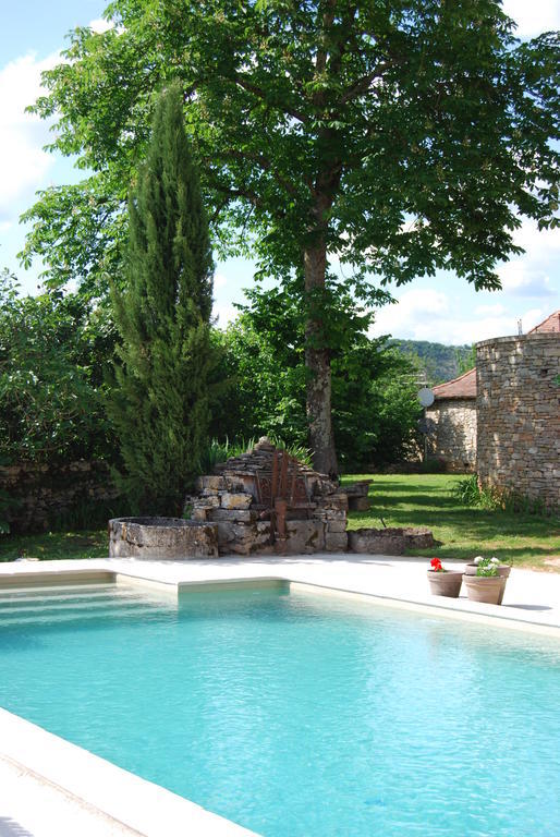 Mas De Garrigue Bed & Breakfast Calvignac Eksteriør bilde
